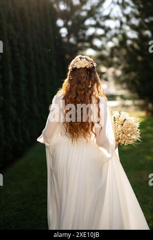 Perfektes Brautkleid am Hochzeitstag Stockfoto