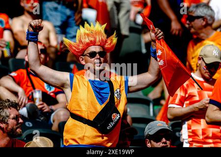 Berlin, Deutschland. Deutschland. Juni 2024. Berlin, Deutschland. Olympia-Stadion, 25.06.2024, Fußball-Europameisterschaft Euro2024, Gruppenspiel Nr. 31 zwischen den Niederlanden und Österreich, Fans der Niederlande Credit: Pro Shots/Alamy Live News Stockfoto