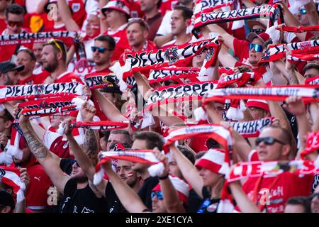 Berlin, Deutschland. Dienstag, 25. Juni 2024. Fans von Oesterreich, GER, Niederlande (NED) gegen Österreich (AUT), Fussball Europameisterschaft, UEFA EURO 2024, Gruppe D, 3. Spieltag, 25.06.2024 Foto: Eibner-Pressefoto/Michael Memmler/Alamy Live News/Alamy Live News Stockfoto