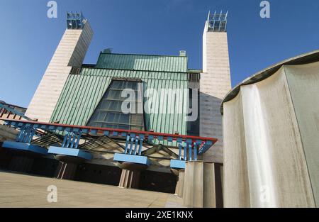 Palacio de Festivales de Cantabria (von dem Architekten Sáenz de Oiza). Santander. Kantabrien. Spanien Stockfoto