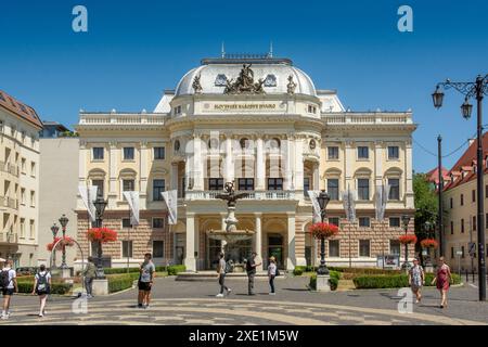 Bratislava, Slowakei - 15. Juli 2023: Slowakisches Nationaltheater (Slovenske Narodne Divadlo, SND). Altes Gebäude. Bratislava. Slo Stockfoto