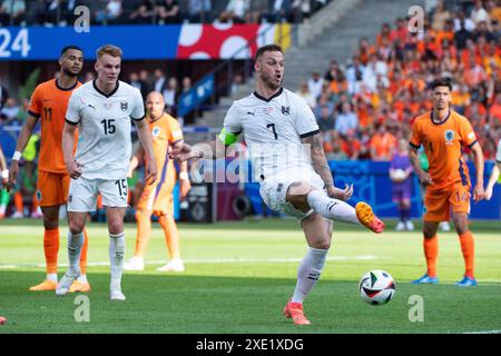 Berlin, Deutschland. Dienstag, 25. Juni 2024. Marko Arnautovic (Oesterreich, #07) am Ball vergibt die Torchance, GER, Niederlande (NED) vs. Österreich (AUT), Fussball Europameisterschaft, UEFA EURO 2024, Gruppe D, 3. Spieltag, 25.06.2024 Foto: Eibner-Pressefoto/Michael Memmler/Alamy Live News Stockfoto