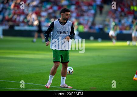 Bruno Fernandes meldet sich für das Spiel gegen Irland an Stockfoto