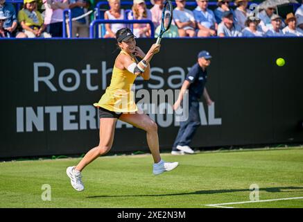 Eastbourne, Großbritannien. Juni 2024. Daria KASATKINA schlug Xinyu WANG (PIC) während des Rothesay International Tennis Tournament im Devonshire Park, Eastbourne, East Sussex, Großbritannien. Quelle: LFP/Alamy Live News Stockfoto