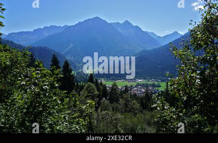 Blick vom Oberjoch nach Bad Oberdorf in OberallgÃ¤u; Bayern; Deutschland Stockfoto