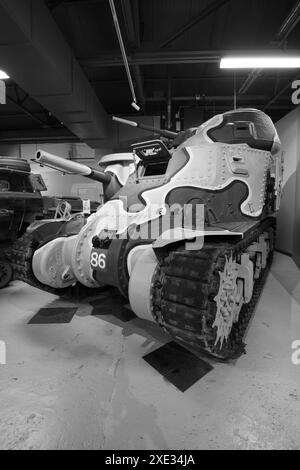 Bovington.Dorset.Vereinigtes Königreich.25. Februar 2024.ein Panzer mit M3 Grant aus dem Zweiten Weltkrieg ist im Tank Museum in Dorset zu sehen Stockfoto