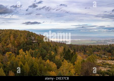 Naturpark Zittau Berge im Herbst, Blick von Scharfenstein 3 Stockfoto