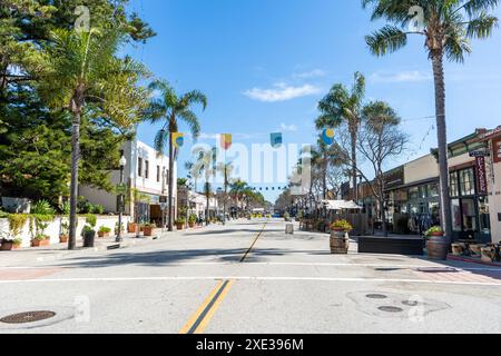 Ventura, USA - 22. Februar 2024: Ventura's Downtown in the Morning Stockfoto