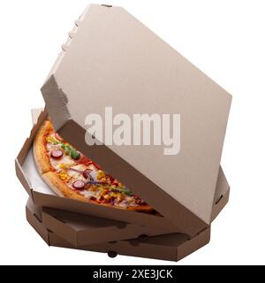 Pizza im offenen Karton isoliert auf weißem Hintergrund Hochwinkelansicht mit Kopierraum Stockfoto