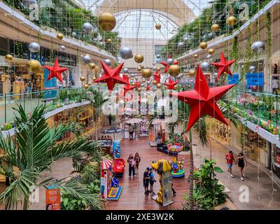 Mexiko, Playa del Carmen, Weihnachtsdekoration im Einkaufszentrum Quinta Alegria Stockfoto