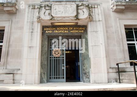 Haupteingang, London School of Hygiene and Tropical Medicine, Bloomsbury, London Stockfoto