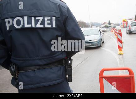 Symbole und Zeichen der Polizei österreichs Stockfoto