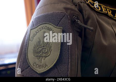 Symbole und Zeichen der Polizei österreichs Stockfoto
