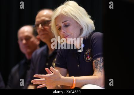 East Palestine OH June 25: NTSB-Vorsitzende Jennifer Homed spricht über die Untersuchung von East Palestine, Ohio, Entgleisung am 25. Juni 2024 Credit: Mpi34/MediaPunch Stockfoto