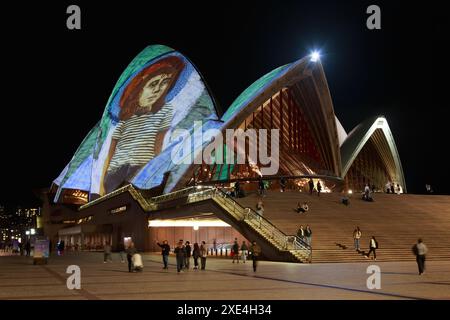 Bilder, die während des jährlichen „Vivid Sydney“-Festivals auf dem berühmten Opernhaus von Sydney projiziert werden. Sydney, Australien Stockfoto