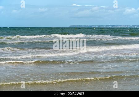 Küsteneindruck rund um Trouville-sur-Mer, eine Stadt im Departement Calvados in der Normandie im Nordwesten Frankreichs Stockfoto