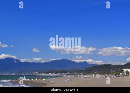 Hiratsuka Strand im Sommer, Präfektur Kanagawa Stockfoto