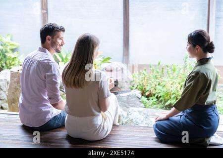 Eingehend am Rande Stockfoto