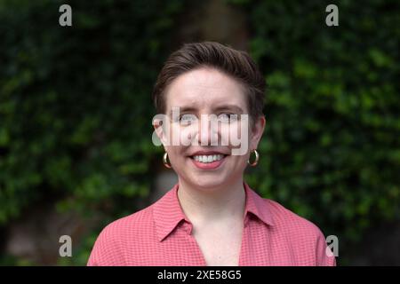 Green Party Bristol West Parliamentary Candidate, Carla Denyer, 16. Juni 2024 in Bristol, England Vereinigtes Königreich. Stockfoto