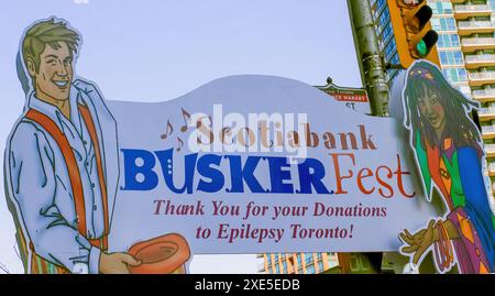 Toronto, Ontario, Kanada. August 2011. Eine Nahaufnahme zum Scotiabank-Busker fest Epilepsie singen Toronto. Stockfoto