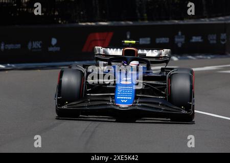 Monte-Carlo, Monaco. Mai 2024. Logan Sargeant aus den Vereinigten Staaten und Williams Racing fahren während des dritten freien Trainings auf der Strecke. Stockfoto