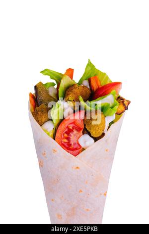 Falafel und frisches Gemüse in pita Brot Stockfoto