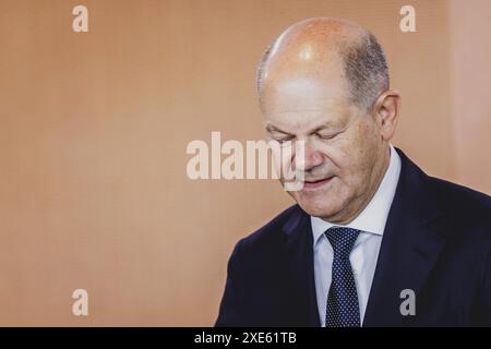 OLAF Scholz SPD, Bundeskanzler, aufgenommen im Rahmen der woechentlichen Sitzung des Kabinetts in Berlin, 26.06.2024. Berlin Deutschland *** Olaf Scholz SPD , Bundeskanzler, aufgezeichnet während der wöchentlichen Kabinettssitzung in Berlin, 26 06 2024 Berlin Deutschland Copyright: xFlorianxGaertnerxphotothek.dex Stockfoto