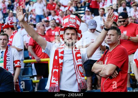Dortmund, Deutschland. Juni 2024. Dortmund, Deutschland, 25. Juni 2024: Polnischer Fan beim Spiel der UEFA EURO 2024 Deutschland Gruppe C zwischen Frankreich und Polen im BVB Stadion Dortmund in Dortmund. (Daniela Porcelli/SPP) Credit: SPP Sport Press Photo. /Alamy Live News Stockfoto