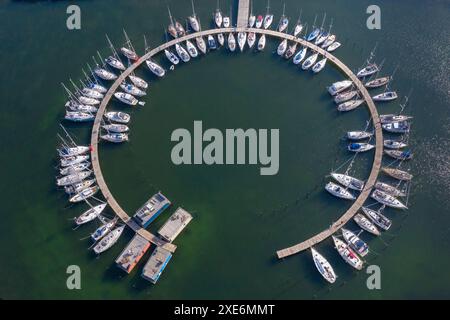 Blick auf den Yachthafen Burgtiefe, Fehmarn Island, Schleswig-Holstein, Deutschland. Stockfoto