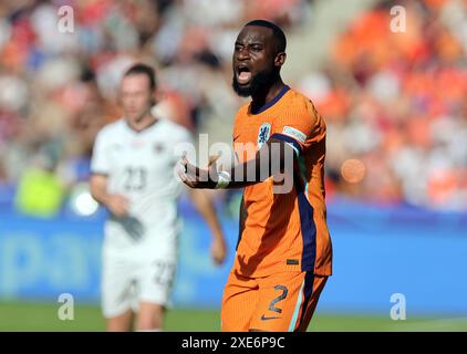 BERLIN – 25. JUNI: Lutshare Gerrtruida aus den Niederlanden während des Gruppenspiels der UEFA EURO 2024 zwischen den Niederlanden und Österreich im Olympiastadion am 25. Juni 2024 in Berlin. © diebilderwelt / Alamy Stock Stockfoto