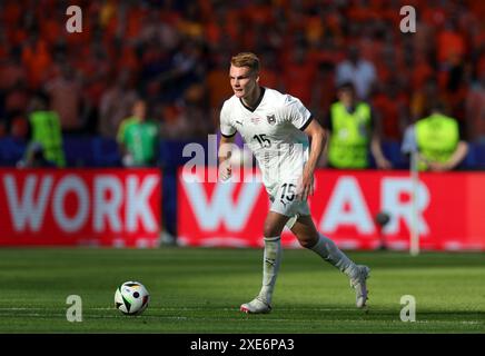 BERLIN, DEUTSCHLAND - 25. JUNI: Phlipp Lienhart aus Österreich während des Gruppenspiels der UEFA EURO 2024 zwischen den Niederlanden und Österreich im Olympiastadion am 25. Juni 2024 in Berlin. © diebilderwelt / Alamy Stock Stockfoto