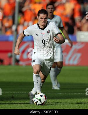 BERLIN, DEUTSCHLAND - 25. JUNI: Marcel Sabitzer aus Österreich beim Gruppenspiel der UEFA EURO 2024 zwischen den Niederlanden und Österreich im Olympiastadion am 25. Juni 2024 in Berlin. © diebilderwelt / Alamy Stock Stockfoto