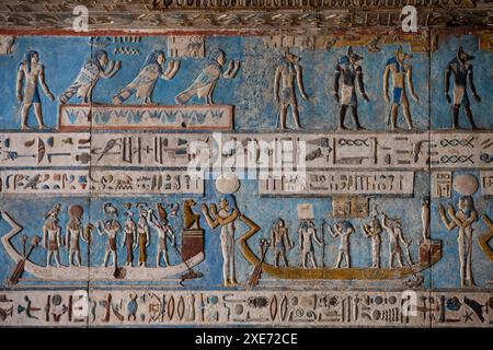 Deckenreliefs, Vestibül, Tempel des Hathor, Dendera, Qena, Ägypten, Nordafrika, Afrika Copyright: RichardxMaschmeyer 801-3926 Stockfoto