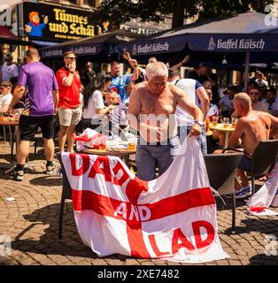 Köln, Deutschland. Juni 2024. Slowenien - England Slowenien - England 25.06.2024 Urheberrecht (nur für journalistische Zwecke) von : Moritz Müller, Stockfoto