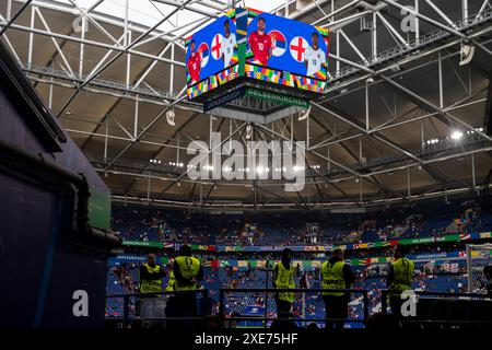 GELSENKIRCHEN, DEUTSCHLAND - 16. JUNI: Ein Überblick über das Stadion vor dem Gruppenspiel der UEFA EURO 2024 zwischen Serbien und England in der Arena AufSch Stockfoto
