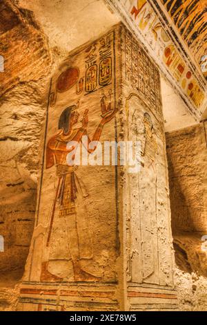 Relief des Pharao, Grab von Ramses V und VI, KV9, Tal der Könige, altes Theben, UNESCO-Weltkulturerbe, Luxor, Ägypten, Nordafrika, Afrika Stockfoto