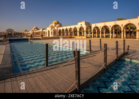 Blick auf die Ankunftsplatte in der Altstadt von Sahl Hasheesh, Sahl Hasheesh, Hurghada, Gouvernement des Roten Meeres, Ägypten, Nordafrika, Afrika Copyright: FrankxFell 844- Stockfoto