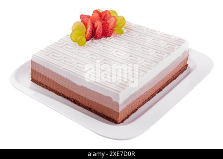 Drei Schokoladen-Mousse-Kuchen mit Erdbeere Stockfoto