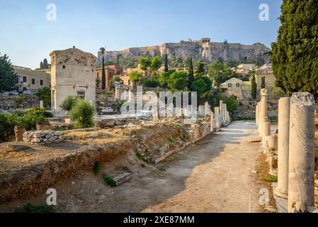 Antike Überreste der römischen Agora, die in Athen während der Römerzeit, Athen, Griechenland, am 24. August 2024 erbaut wurde Stockfoto