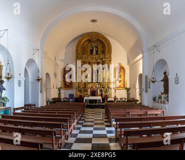 Innenansicht der Kirche Santa Eulalia del Riu im Nordosten von Ibiza Stockfoto