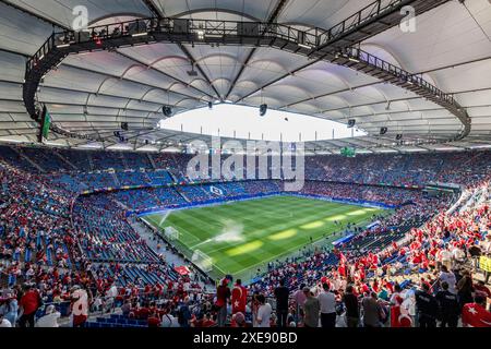 Hamburg, Deutschland. Juni 2024. Das Volksparkstadion ist bereit für das Spiel der UEFA Euro 2024 in der Gruppe F zwischen Tschechien und der Türkei in Hamburg. Quelle: Gonzales Photo/Alamy Live News Stockfoto