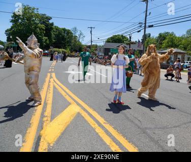 Dorothy, Glenda, Lion und Tin man beim Ozfest. Jährliche Festival und Parade in Canastota, New York, Geburtsort von L. Frank Baum, schrieb The Wizard of Oz. Stockfoto