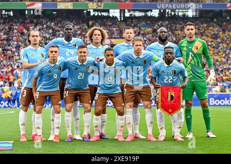 Belgische Spieler mit Arthur Theate (3) aus Belgien, Amadou Onana (24) aus Belgien, Wout Faes (4) aus Belgien, Jan Vertonghen (5) aus Belgien, Romelu Lukaku (10) aus Belgien, Leandro Trossard (9) aus Belgien, Timothy Castagne (21) aus Belgien, Youri Tielemans (8) aus Belgien, Kevin de Bruyne (7) aus Belgien und Jeremy Doku (22) aus Belgien posieren für ein Mannschaftsfoto während eines Fußballspiels zwischen den Nationalmannschaften der Ukraine und Belgiens, das am dritten Spieltag in der Gruppe E in der Gruppenphase des UEFA Euro 2024-Turniers als die Roten Teufel bezeichnet wird. am Mittwoch, 26. Juni 2024 in Stuttgart. FOTO SPOR Stockfoto