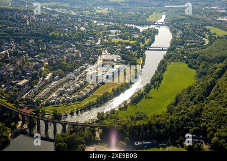 Aus der Vogelperspektive, Ruhrviadukt Herdecke, Naturschutzgebiet Kaisbergaue an der Ruhr, Blick auf die Stadt mit Ruhr-Aue, Ruhr und Ruhr-Promena Stockfoto