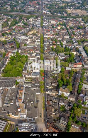 Luftaufnahme, Stadtzentrum Bahnhofstraße Fußgängerzone, Herne-Mitte, Herne, Ruhrgebiet, Nordrhein-Westfalen, Deutschland, Luftbild, Stadt, Stadtmitte Stockfoto