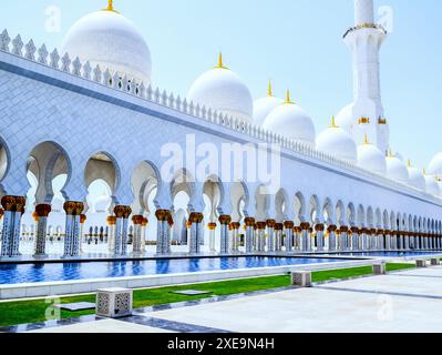 Palast der Moschee in Indien Taj Mahal, Agra. Islamische Reliquie, die Krone der Paläste. Stockfoto