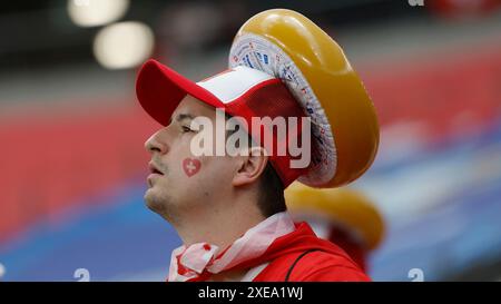 Frankfurt Am Main, Deutschland Juni 2024. Juni 2024, Fußball, Euro 2024, Vorrunde, Schweiz C Deutschland, Deutschland, Frankfurt, Stadion Schweizer Fans, Credit: HMB Media/Alamy Live News Stockfoto