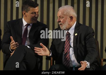Die Präsidenten Lula da Silva und Santiago Peña, Brasilien und Paraguay, beim Mercosur-Gipfel - Rio de Janeiro, Brasilien 12.07.2023 Stockfoto