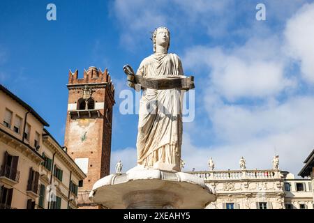 Impressionen aus der Weltkulturerbestadt Verona Italien Stockfoto