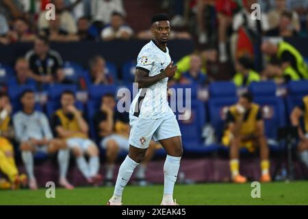 Nelson Semedo (Portugal) während des Spiels zur UEFA Euro 2024 zwischen Georgia 2-0 Portugal in der Arena AufSchalke am 26. Juni 2024 in Gelsenkirchen. Quelle: Maurizio Borsari/AFLO/Alamy Live News Stockfoto